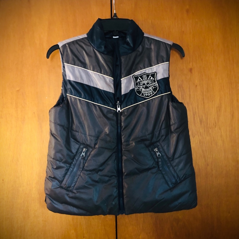 Boys Size Medium 7/8 Reversible Vest